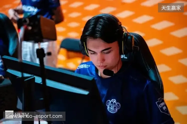 HLTV爆料:100T或将签约瑞典新星poiii HLTV爆料:100T或将签约瑞典新星poiii